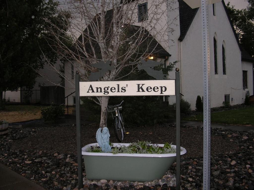 Angels' Keep Bed & Breakfast 科迪 外观 照片